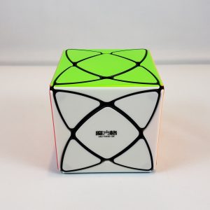 Curvy Windmill Cube 2